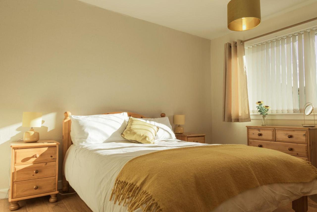 Apartamento No 4 The Highlands Strathpeffer Exterior foto