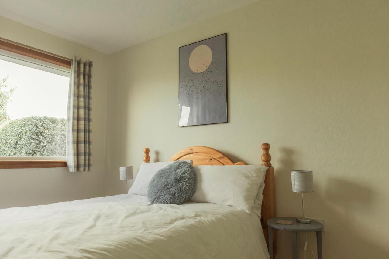 Apartamento No 4 The Highlands Strathpeffer Exterior foto