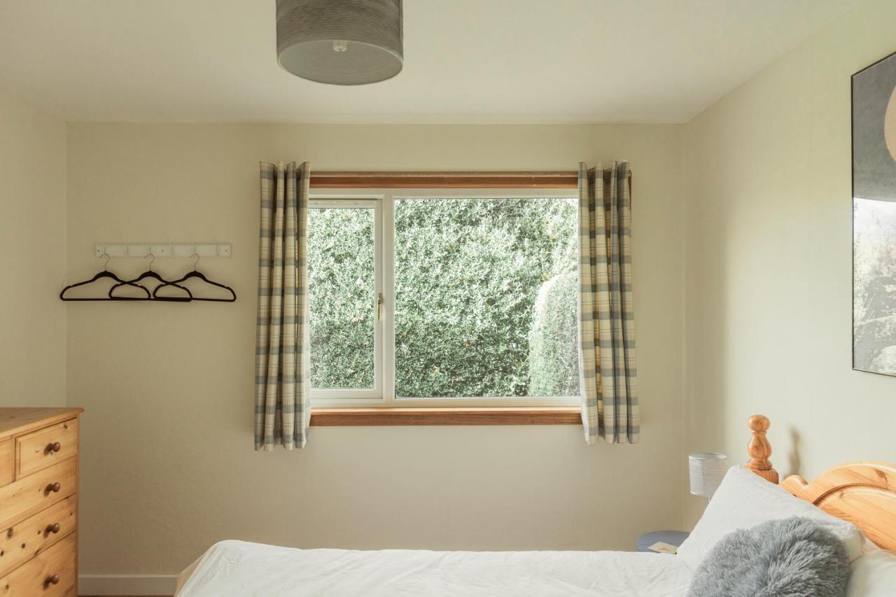 Apartamento No 4 The Highlands Strathpeffer Exterior foto
